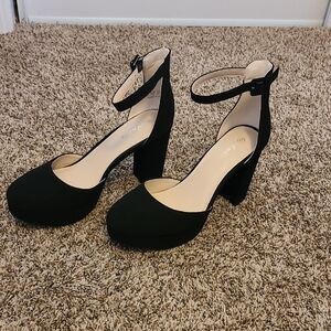 Ankle Strap Platform Heels (Black, 8.5)